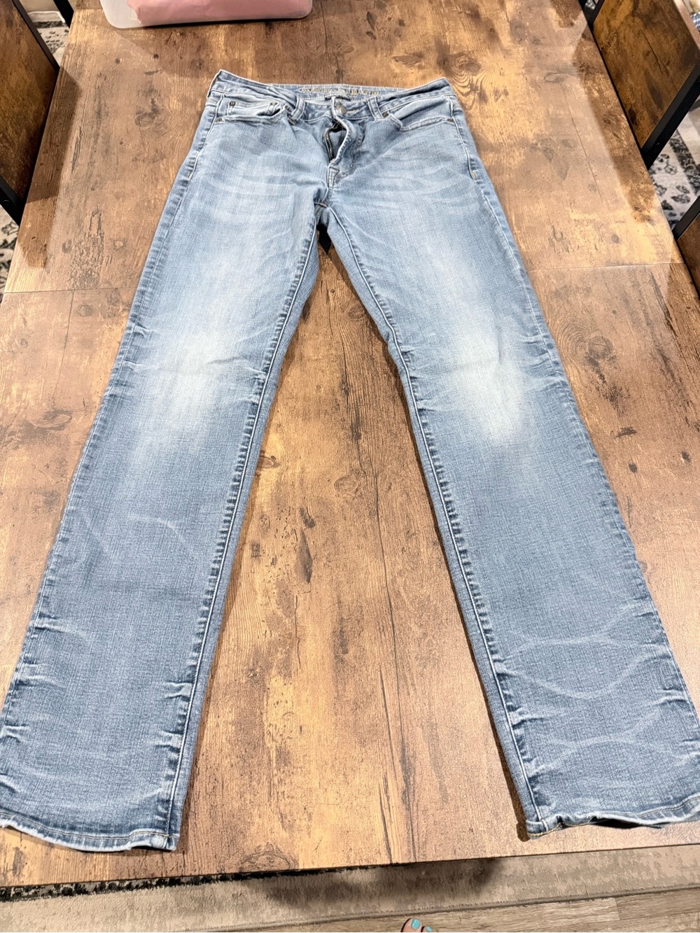 American Eagle Outfitters Light Blue Straight Jeans